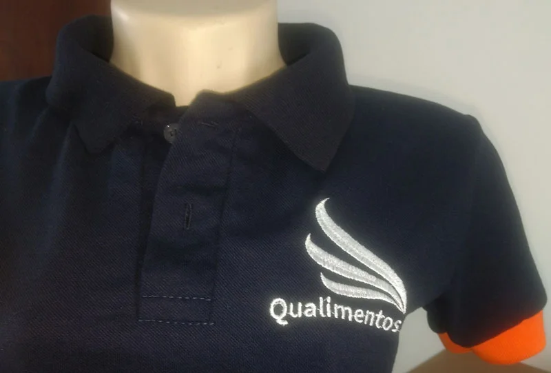 Camisa Polo com Bordado Personalizado